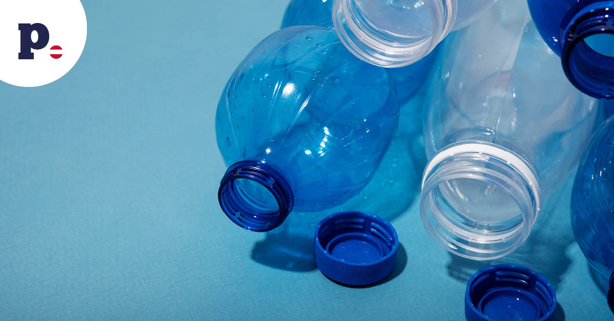 puste plastikowe butelki