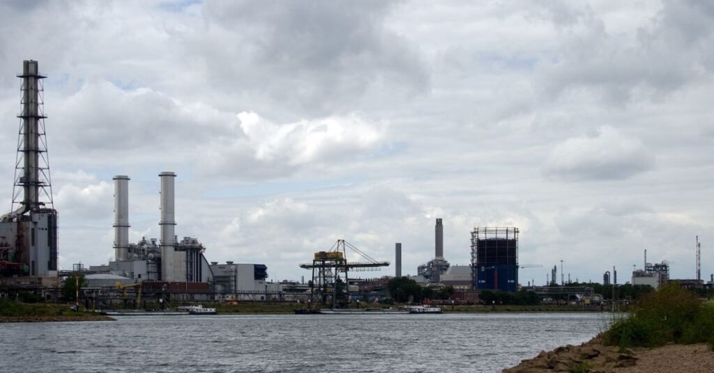 BASF, Miele, Thyssen-Krupp, deindustrializacja, przemysł w Niemczech, przeniesienie fabryk, zwolnienia