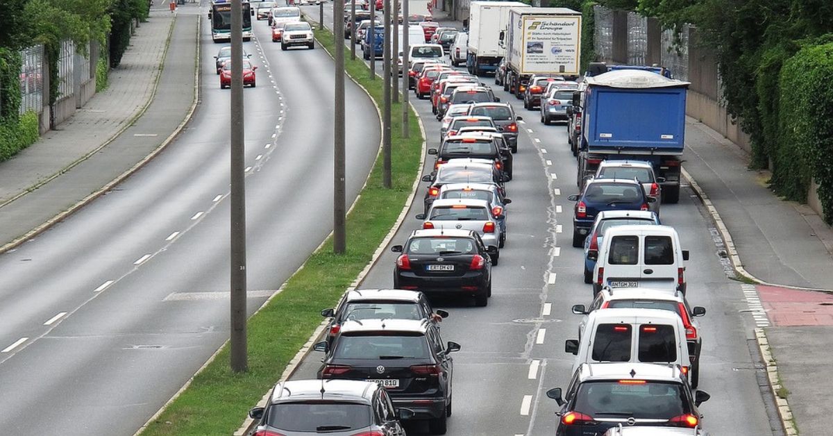 ADAC, bawarskie autostrady, A(, A8, Zielone świątki, korki, utrudnienia, wzmożony ruch