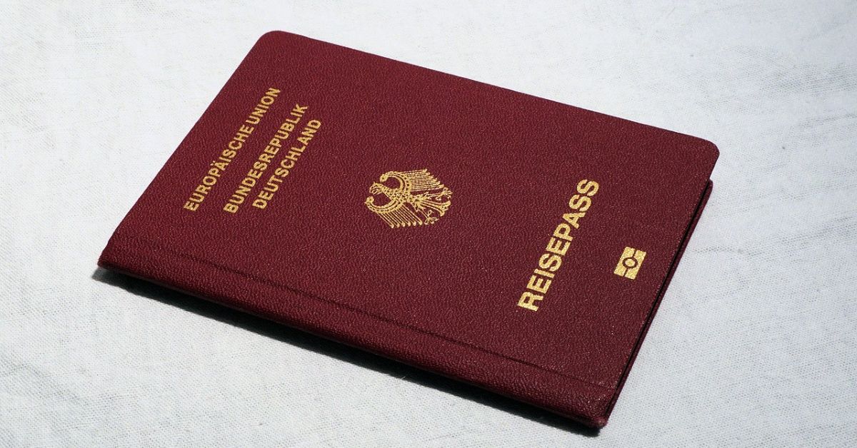 paszport niemiecki, niemieckie obywatelstwo, naturalizacja, niemcy, cudzoziemcy