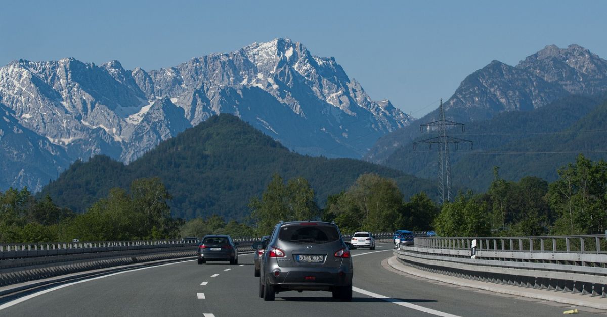 autostrada, góry, samochód