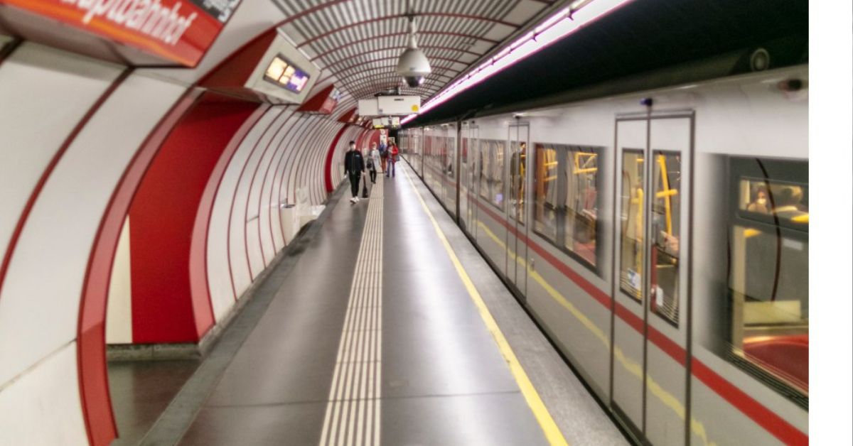 winer linien, metro, stacja metra, wieden, tunel, pociąg, kolej podziemna, U1