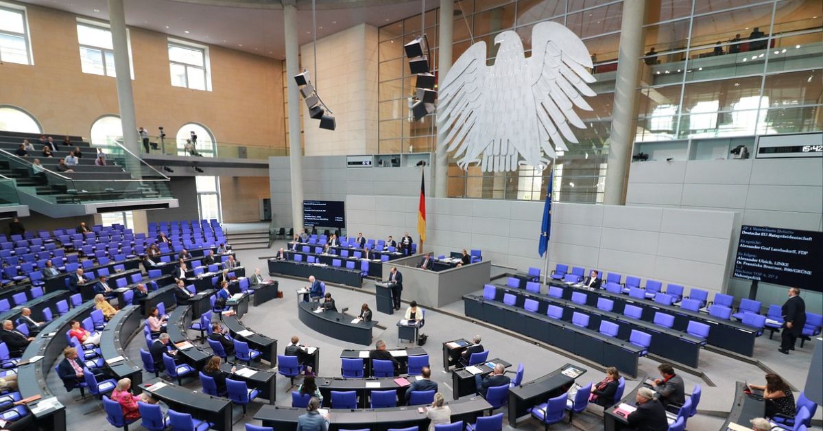 Bundestag, parlament niemiecki, godło, posiedzenie,