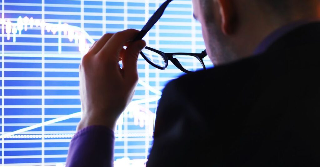 analiza, dane, zapotrzebowanie na pracowników,