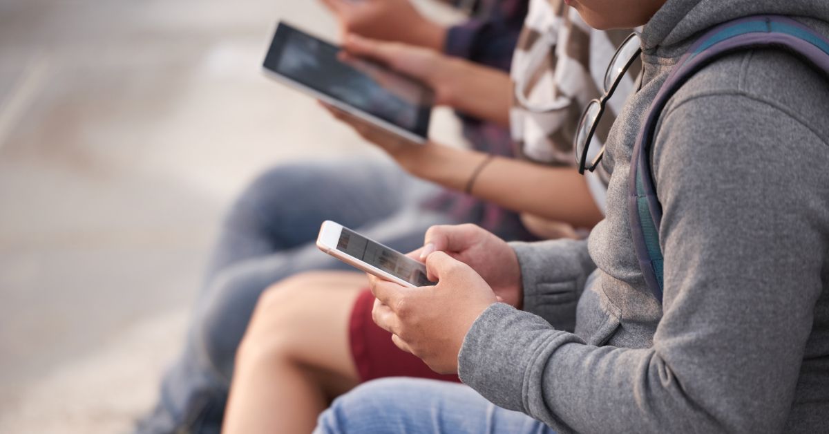 zakaz używania telefonów komórkowych, Szwajcaria, zakaz telefonów, zakaz używania telefonów komórkowych w szkołach, zakaz używania telefonów komórkowych w szkołach w Szwajcarii, aktualności, aktualności Szwajcaria,
