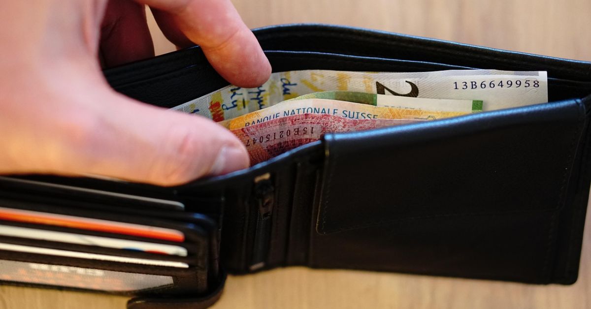 portfel, franki szwajcarskie, pieniądze, banknoty
