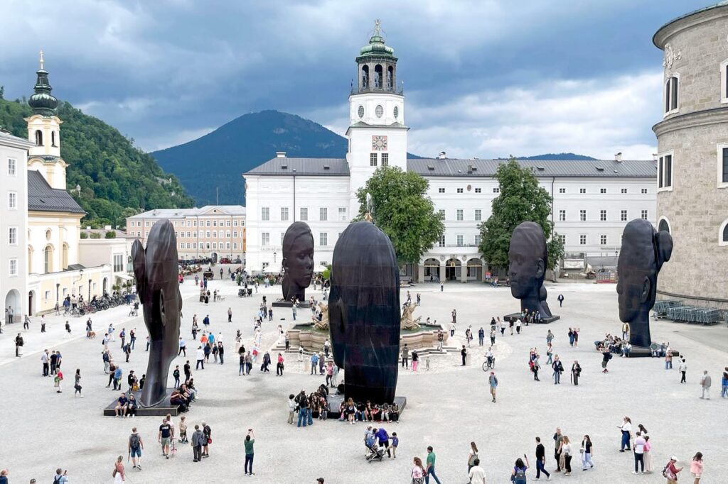 rzeżby salzburg, Jaume Plensa
