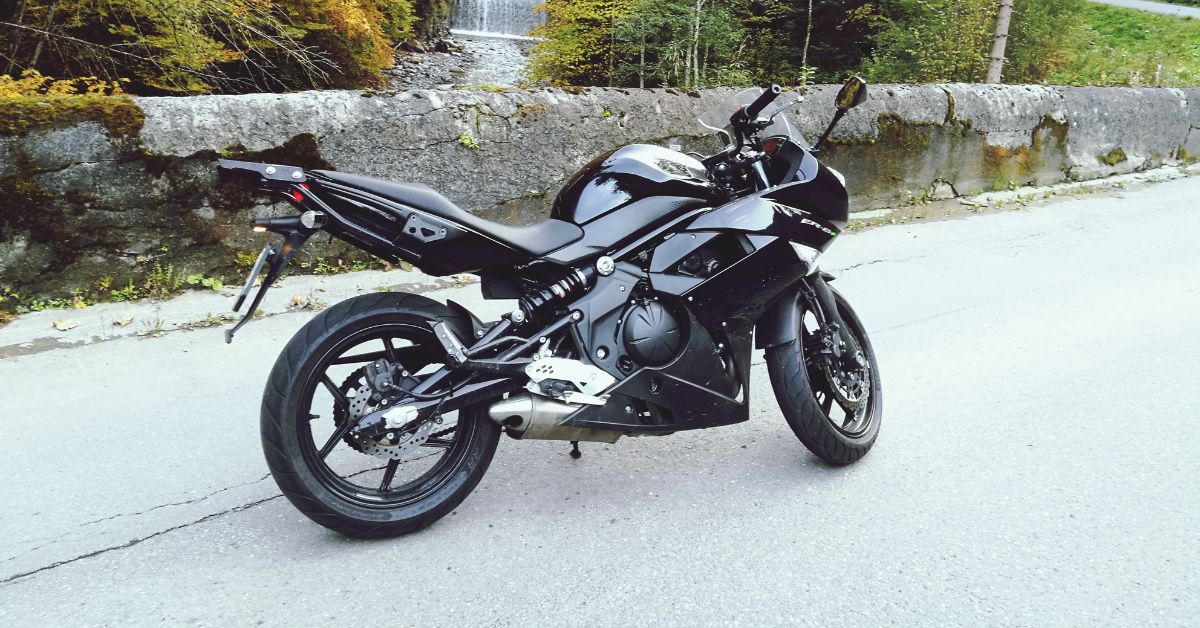 motocykl, Szwajcaria, jazda na motocyklu w Szwajcarii, prawo jazdy na motocykl w Szwajcarii, wiek, aktualności, aktualności Szwajcaria,