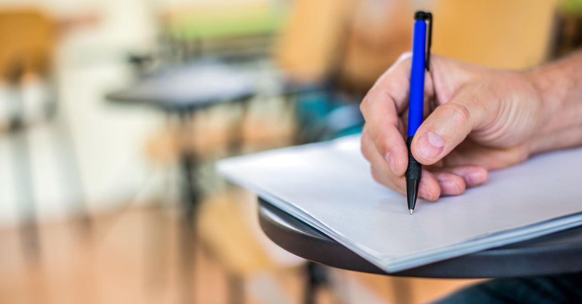 egzamin, test, test językowy, długopis, obywatelstwo