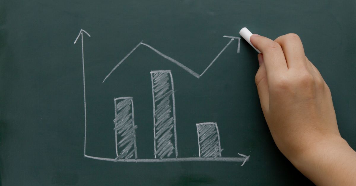 Austria gospodarka 2026, wzrost PKB Austria, deficyt budżetowy Austria, inflacja Austria 2025, Claudia Plakolm, prognoza gospodarcza UE, budżet Austria, PKB Austria, UE gospodarka 2026, Austria eksport, Austria inflacja, Austria deficyt