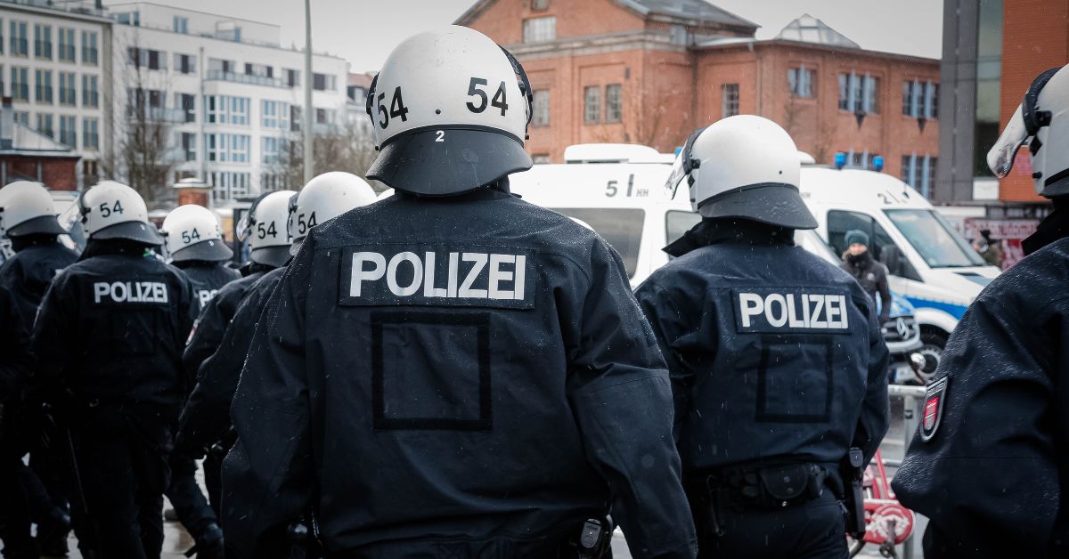 aresztowanie w Niemczech, zamach na polityków, lista śmierci Niemcy, Olaf Scholz, Angela Merkel, Darknet, terror w Niemczech, niemiecka jednostka antyterrorystyczna, Niemcy, aktualności, aktualności Niemcy, Polak, Polacy w Niemczech,