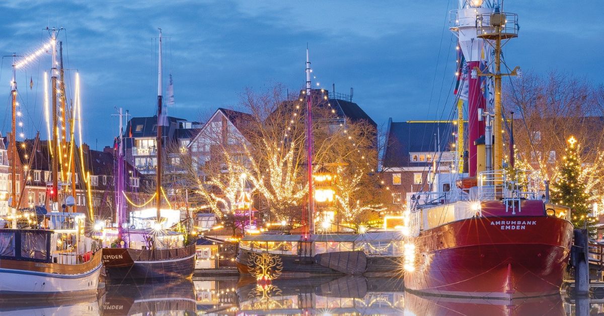 jarmark, Emden, Jarmark Engelkemarkt, miasto portowe Emden, Engelkemarkt, Adeent na pokładzie, oficjalne otwarcie Engelkemarktu, Engelkemarkt w Emden, jarmark bożonarodzeniowy w Emden, jarmark w Emden, Niemcy, jarmarki w Niemczech,