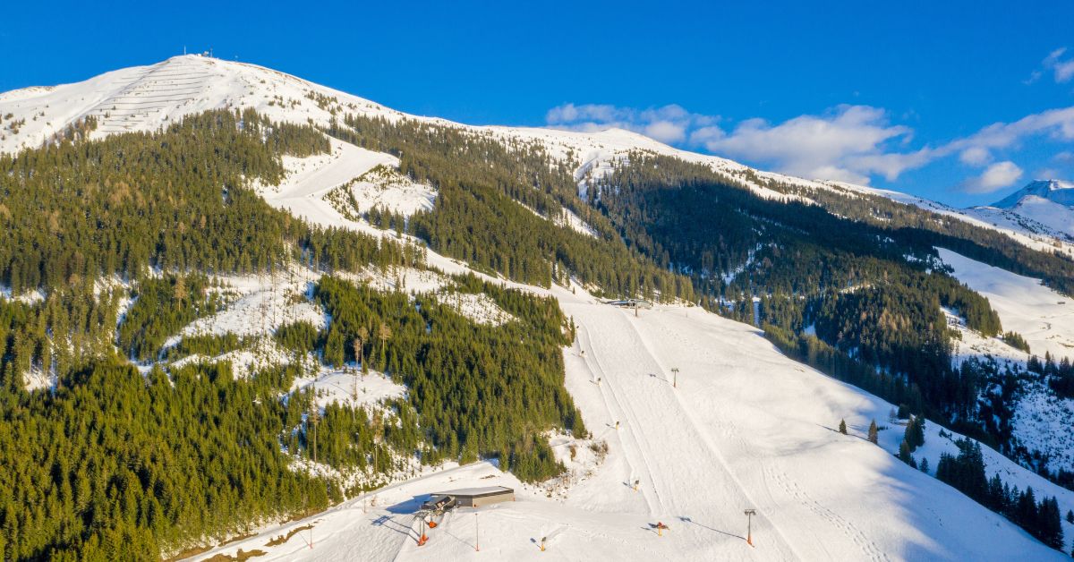 Sölden, Rettenbachgletscher, wypadek narciarski, pijany narciarz, Austria, ratownictwo górskie, wyciąg Seiterjöchl, Tyrol, aktualności, aktualności Austria, narciarz,