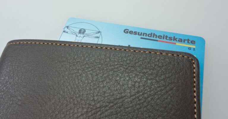 kasa chorych, ubezpieczenie zdrowotne, karta ubezpieczeniowa, krankenkasse