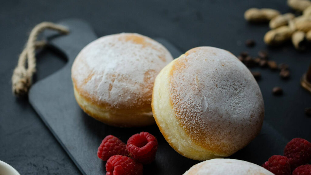 Faschingsdienstag, Austria, ostatki, ostatki w Austrii, Faschingsdienstag Austria, Faschingsdienstag 2026, karnawał w Austrii, kiedy są ostatki w Austrii, tradycje Faschingsdienstag, Faschingsumzug Austria, Faschingskrapfen, Faschingsdienstag w pracy, Faschingsschluss, wcześniejsze zakończenie pracy Austria, kostium w pracy Faschingsdienstag, alkohol w pracy Fasching, etykieta w biurze Austria, sklepy otwarte Faschingsdienstag, zakupy w ostatki Austria, supermarkety Austria Fasching,