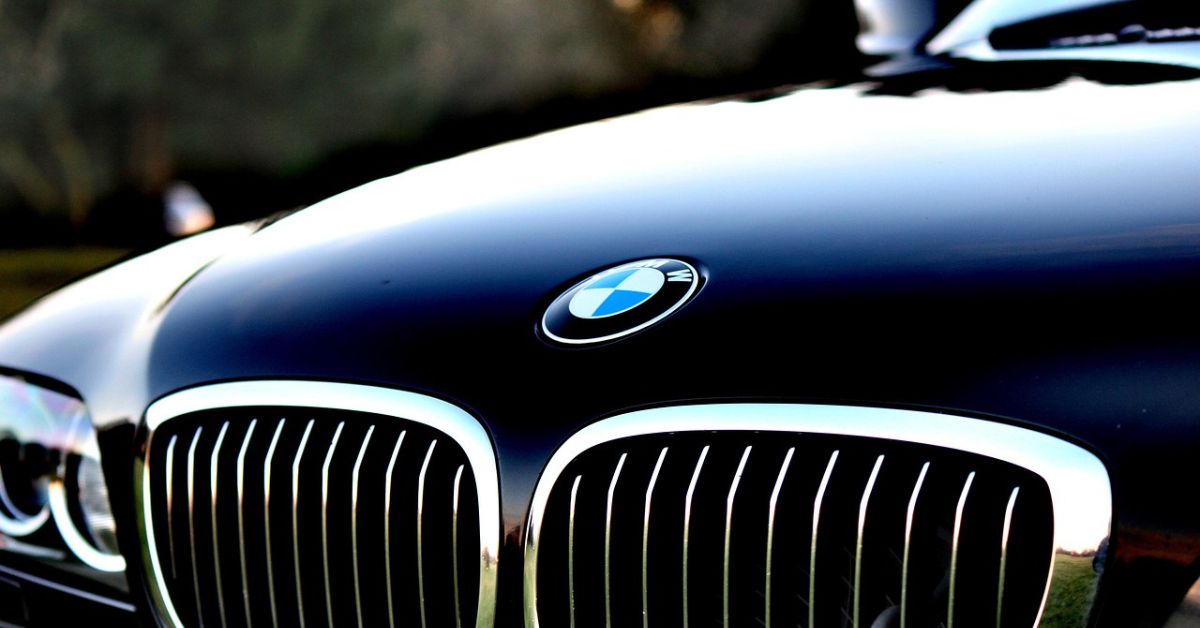 BMW akcja serwisowa, BMW wycofuje samochody, BMW zagrożenie pożarem, wada rozrusznika BMW, zwarcie w BMW, BMW, Niemcy, BMW Niemcy, aktualności, aktualności Niemcy,