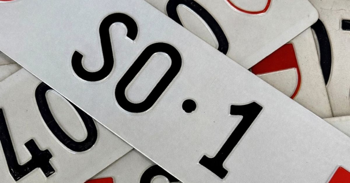 tablica rejestracyjna SO 1, rekordowa aukcja tablicy w Szwajcarii, najdroższa tablica rejestracyjna Szwajcaria, tablica rejestracyjna, SO 1, Szwajcaria, aktualności, aktualności Szwajcaria,