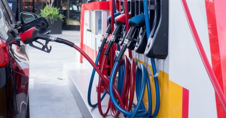 ceny paliw w Szwajcarii, ceny paliw w Niemczech, tankowanie w Szwajcarii, Niemcy tankują w Szwajcarii, turystyka paliwowa, różnice cen paliwa Niemcy Szwajcariaceny paliwa, Szwajcaria, Niemcy, aktaulności, ceny paliw,