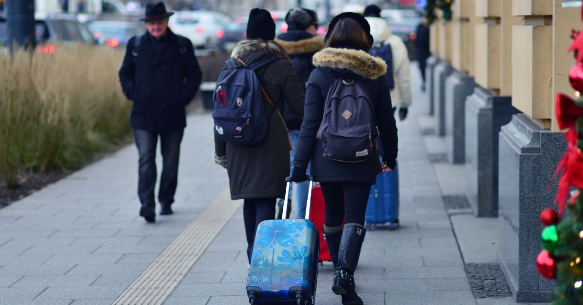Polska gospodarka, powrót emigrantów do Polski, migracja Polaków, Polacy wracają z zagranicy, Polacy w Szwajcarii, szwajcarskie media o Polsce, zagraniczne media o Polsce, migracja, Szwajcaria,