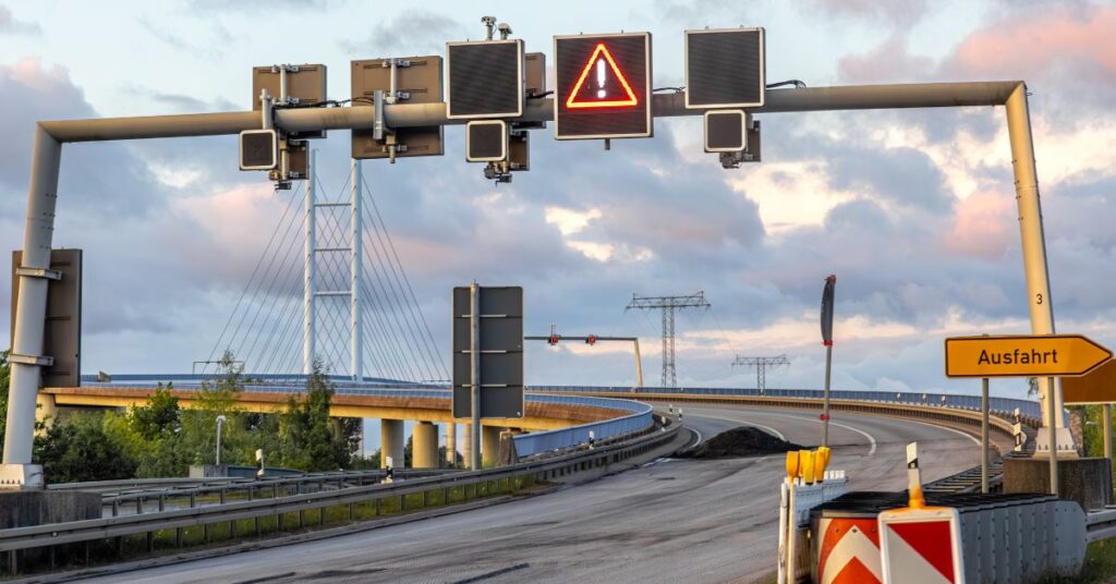 A4 Niemcy, A4 Kolonia, zamknięcie A4 Kolonia, utrudnienia na A4, autostrada A4 Niemcy, objazdy A4 Kolonia, Köln-West, Köln-Eifeltor, Niemcy utrudnienia drogowe, ADAC, ruch drogowy Niemcy, autostrady w Niemczech, remont A4 Niemcy,