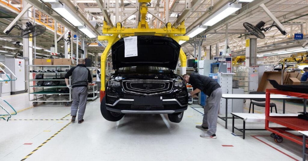 Volkswagen, Volkswagen zwolnienia, Volkswagen Niemcy, Volkswagen restrukturyzacja, zwolnienia w Volkswagenie, fabryki Volkswagena w Niemczech, Emden, Zwickau, Hanower, Neckarsulm, Oliver Blume, gospodarka Niemcy, przemysł motoryzacyjny, Volkswagen 2030, redukcja zatrudnienia, kryzys Volkswagena, tajny plan Volkswagena, plan VW,