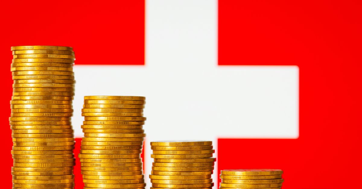 Szwajcaria, płace w Szwajcarii, wynagrodzenia w Szwajcarii, nierówności płacowe, zarobki w Szwajcarii, różnice płacowe kobiet i mężczyzn, gospodarka Szwajcarii, dochody w Szwajcarii, pensje w Szwajcarii,