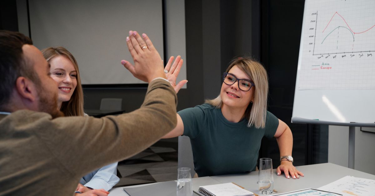 Szwajcaria, szwajcarskie MŚP, gospodarka Szwajcarii, firmy w Szwajcarii, niedobór pracowników, rynek pracy w Szwajcarii, rosnące koszty przedsiębiorstw, przedsiębiorstwa w Szwajcarii, nastroje firm w Szwajcarii, nastroje przedsiębiorstw,
