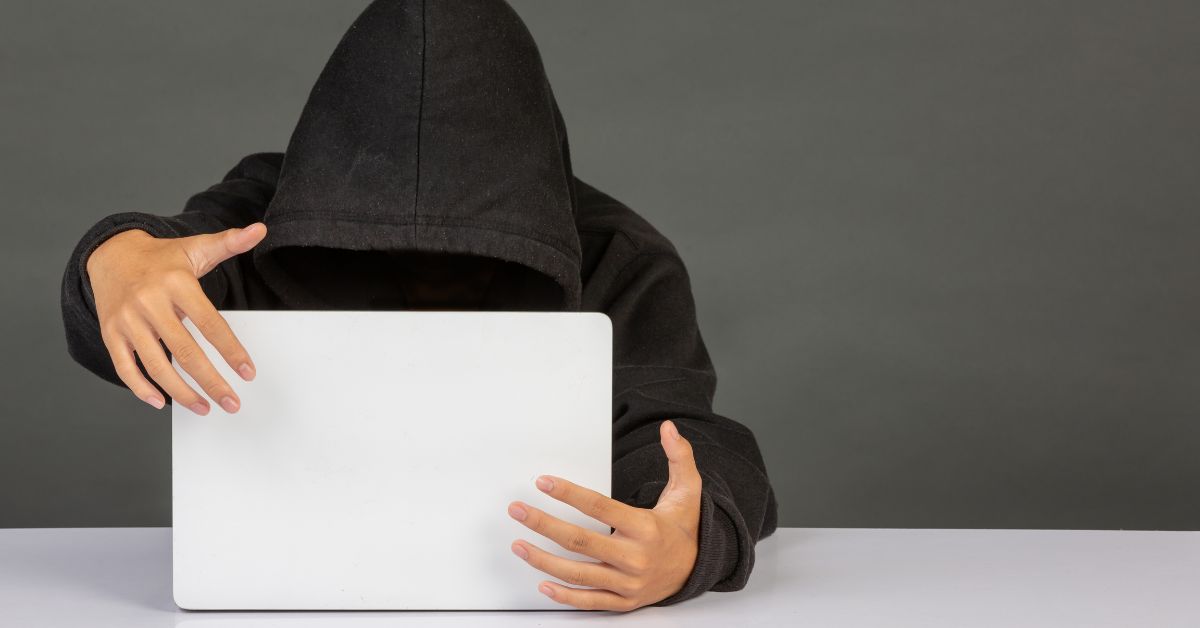 SBB oszustwo, fałszywa strona SBB, phishing SBB, oszustwo na bilety SBB, cyberprzestępcy Szwajcaria, oszustwa internetowe w Szwajcarii, fałszywe bilety kolejowe, bezpieczeństwo SBB, aktualności, aktulaności Szwajcaria,
