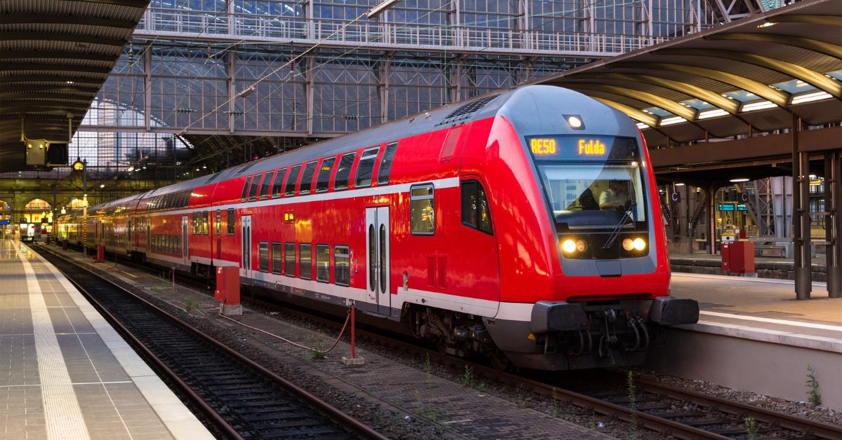 Deutsche Bahn, niemiecka kolej, opóźnienia pociągów w Niemczech, punktualność Deutsche Bahn, kolej w Niemczech, aktualności Niemcy, aktualności, premie menedżerów Deutsche Bahn,
