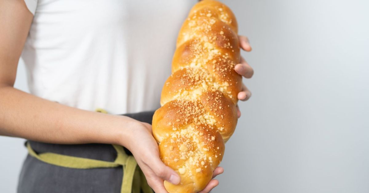 ranking najlepszych chlebów świata, Taste Atlas ranking pieczywa, polski chleb prądnicki, szwajcarska chałka Butterzopf, szwajcarski chleb Zopf, najlepsze pieczywo świata, chleb z Małopolski, chleb prądnicki Kraków, Butter Garlic Naan, Pan de Bono, focaccia genovese, szwajcarskie pieczywo, ranking Taste Atlas, Szwajcaria, aktualności, aktualności Szwajcaria,